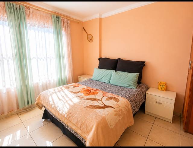 2 BEDROOM HOUSE FOR SALE IN MEYERTON PARK